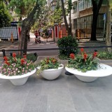 玻璃鋼大型戶(hù)外組合花盆綠化深圳南山樓盤(pán)環(huán)境