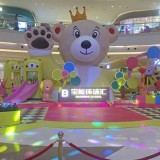 江西商場中庭美陳玻璃鋼創(chuàng)意公共空間布置