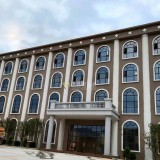 玻璃鋼羅馬柱裝飾東莞企業(yè)大樓外墻歐式風(fēng)格