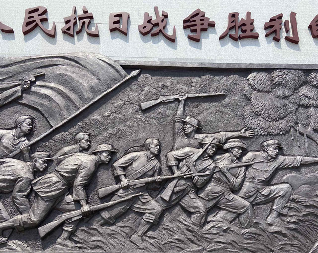 玻璃鋼抗戰(zhàn)人物浮雕