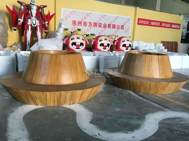 玻璃鋼仿木紋圍柱椅