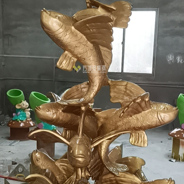 玻璃鋼錦鯉魚群雕塑裝飾江蘇企業(yè)大堂空間